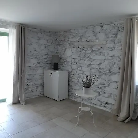 Ape Bianca - Gelsomino Apartamento Colico